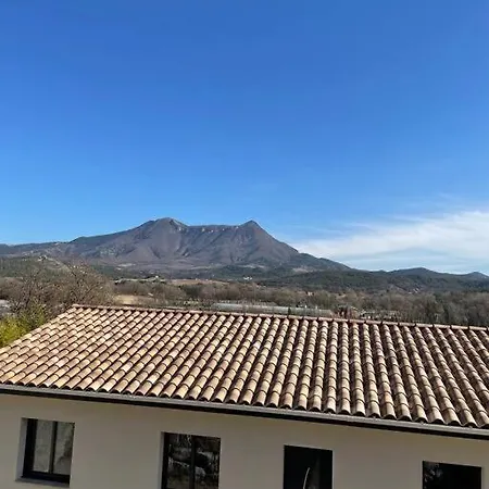 Appartement Neuf Dans Villa Aiglun  Extérieur photo